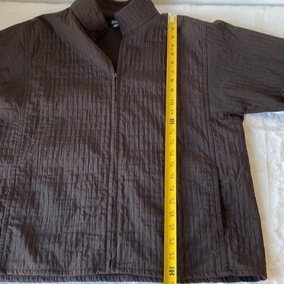 Eileen Fisher Lightweight Brown Textured Zippered Jacket Size Large - Picture 9 of 11